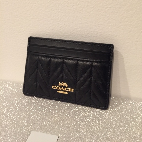 Coach Handbags - Coach quilted card holder. NWT💕